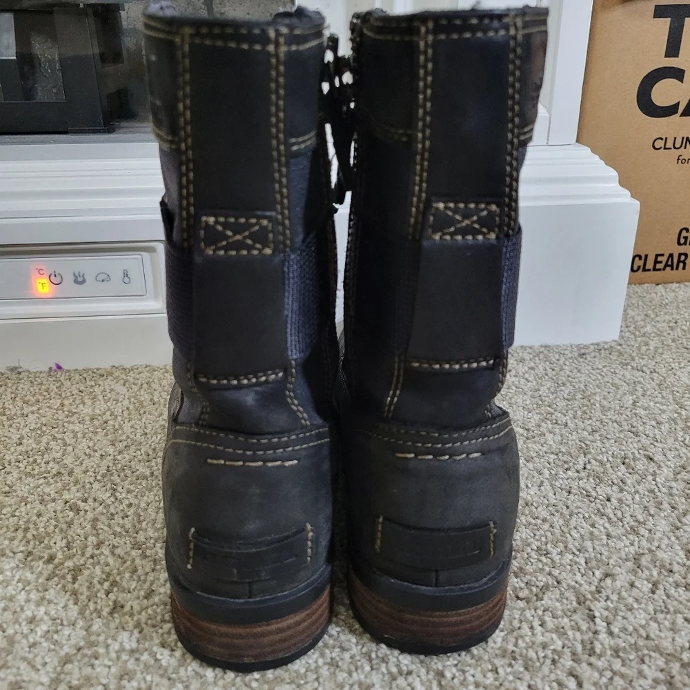 Sorel Waterproof Combat Boot, Size 7 - Picture 7 of 10